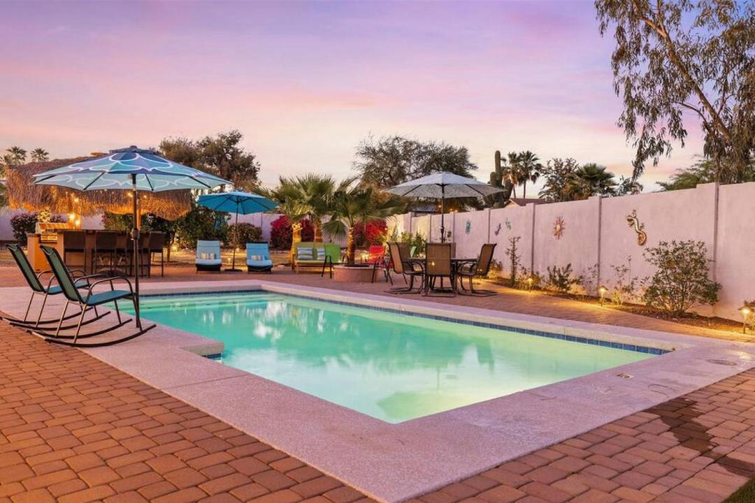 Photo of Others in Paradise Valley Village