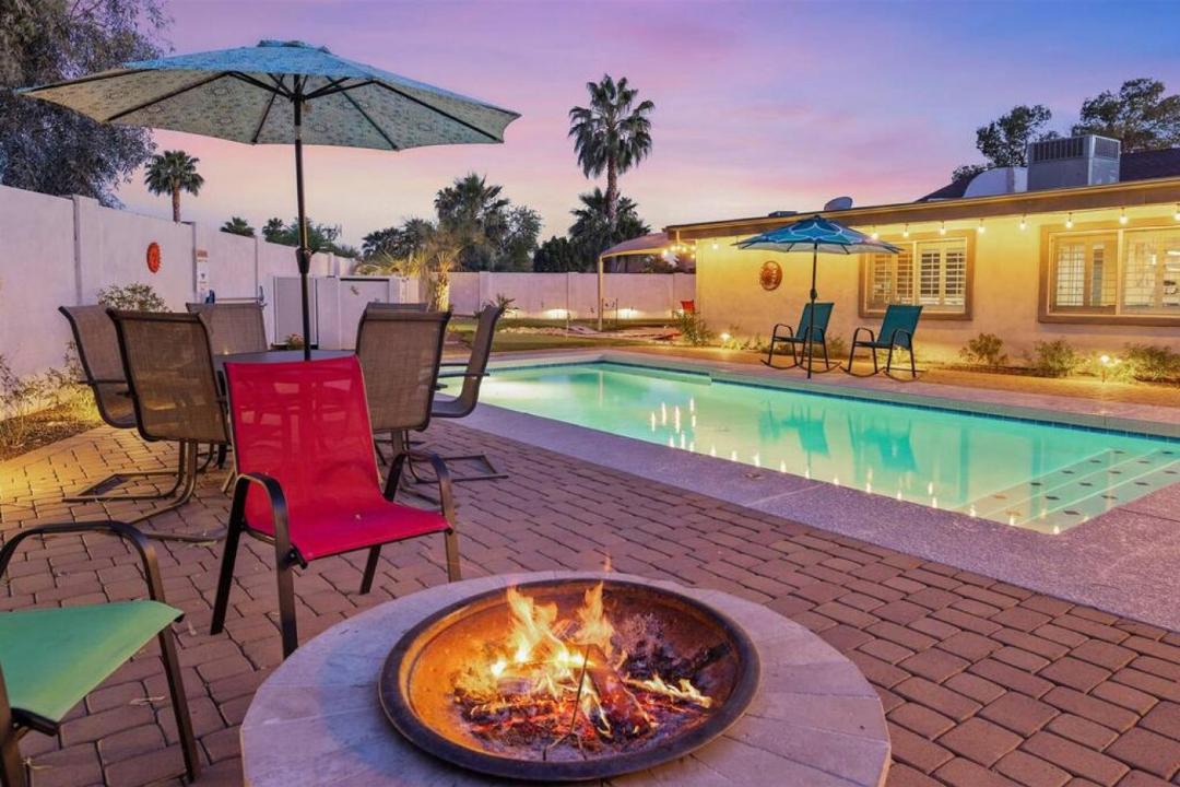 Photo of Others in Paradise Valley Village
