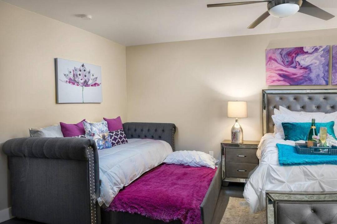 Photo of Bedroom in Paradise Valley Village