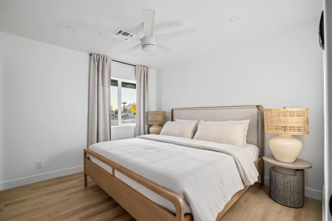 Photo of Bedroom in Scottsdale Highlands
