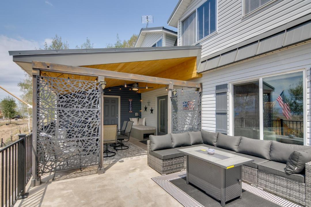 Photo of Patio Balcony in Fish Lake