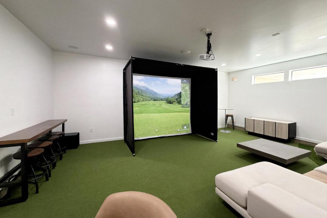 Photo of Livingroom in Paradise Valley Village