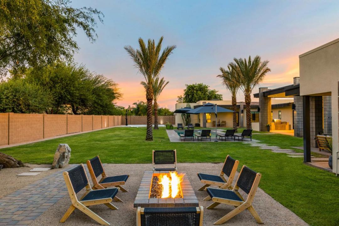 Photo of Others in Paradise Valley Village