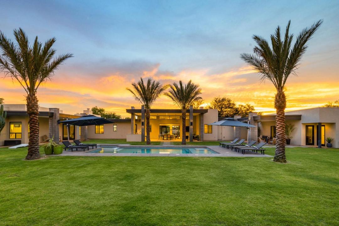 Photo of Others in Paradise Valley Village