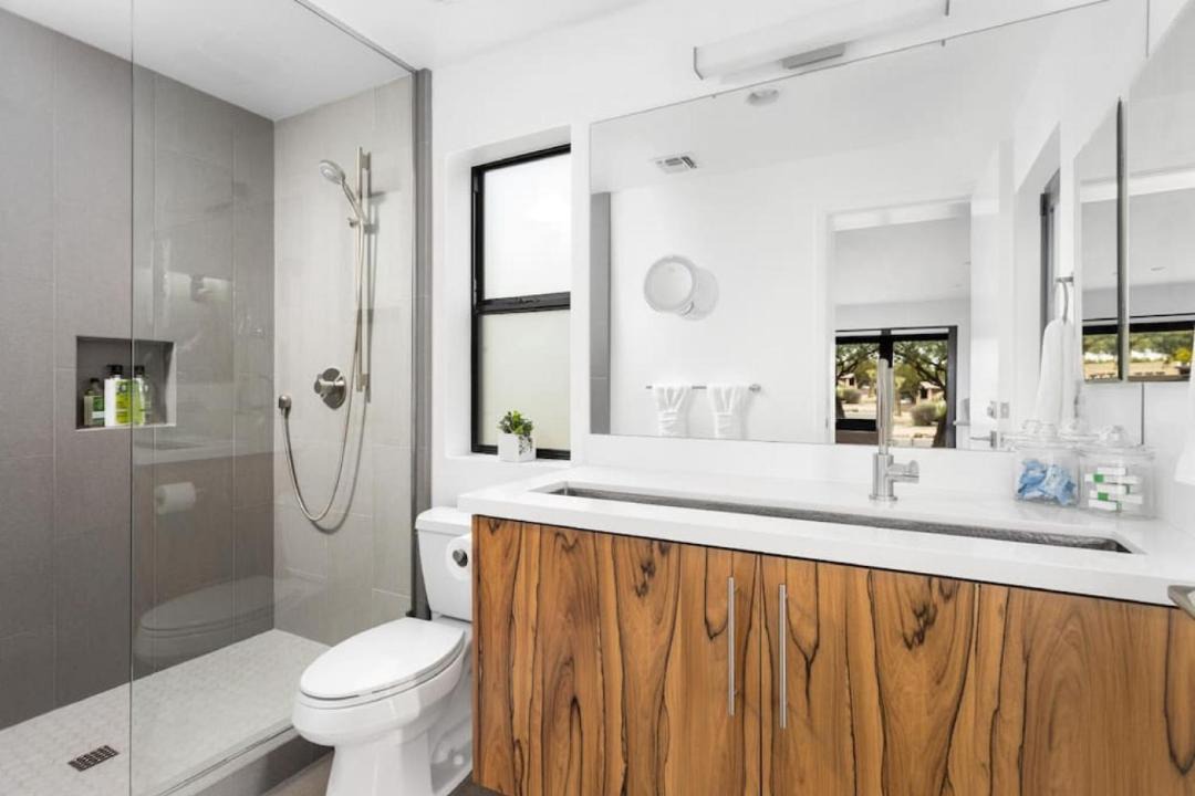 Photo of Bathroom in Paradise Valley Village