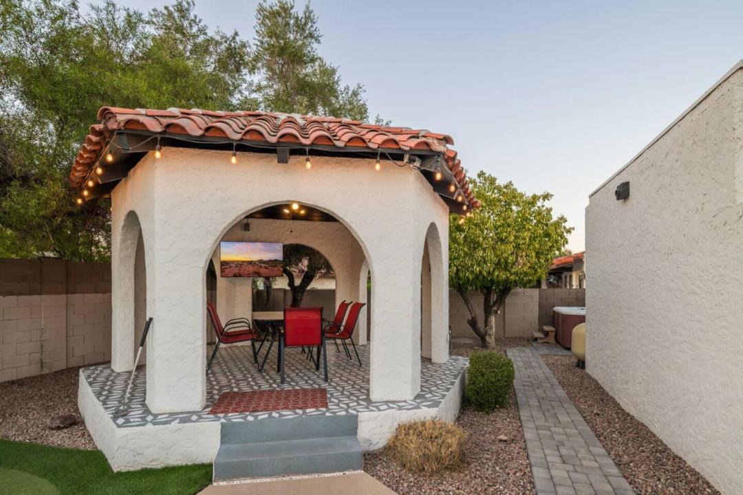 Photo of Patio Balcony in North Mountain
