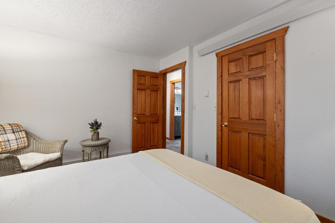Photo of Bedroom in Hill City
