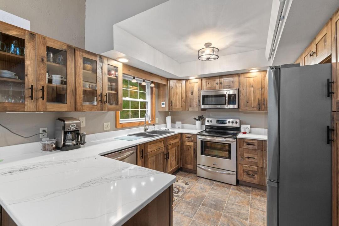 Photo of Kitchen in Hill City