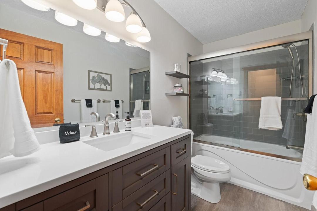 Photo of Bathroom in Hill City