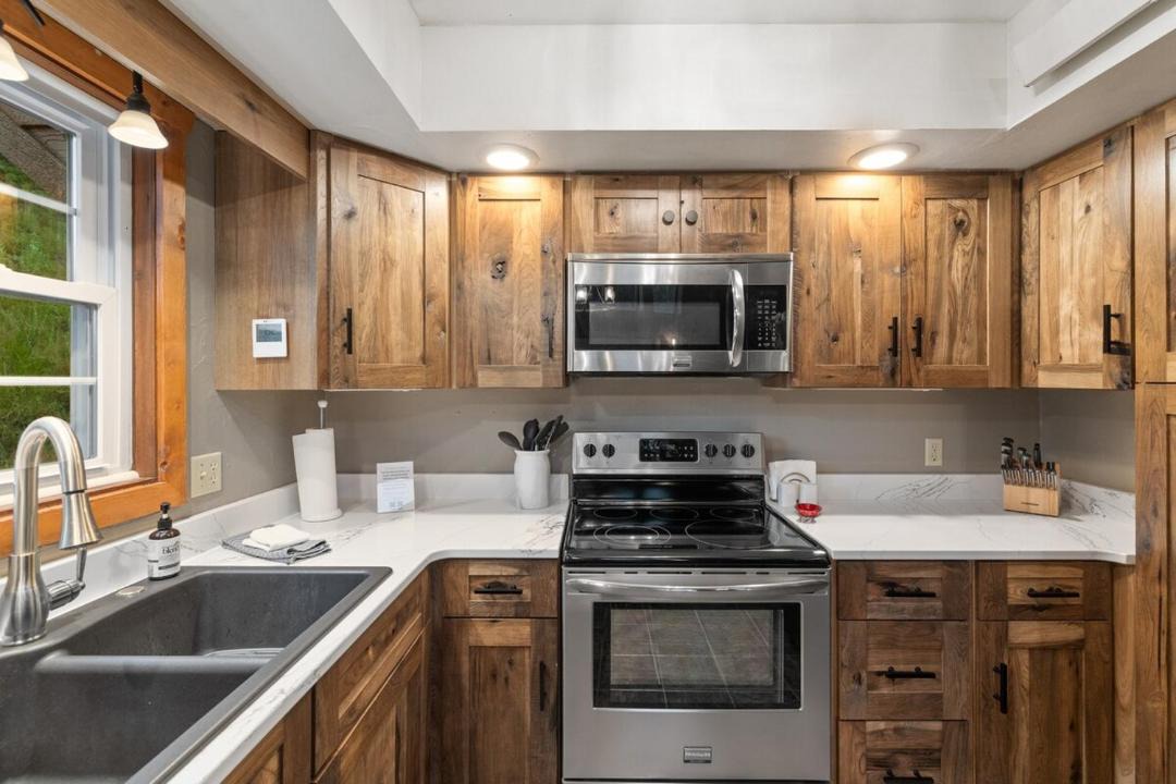 Photo of Kitchen in Hill City