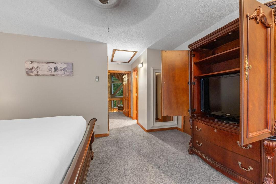Photo of Bedroom in Hill City