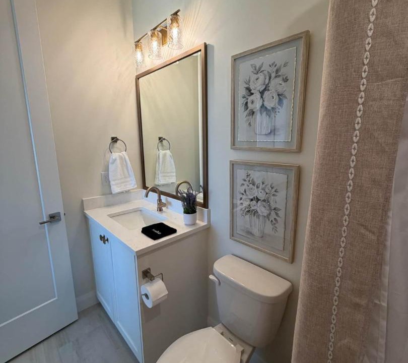 Photo of Bathroom in Washington