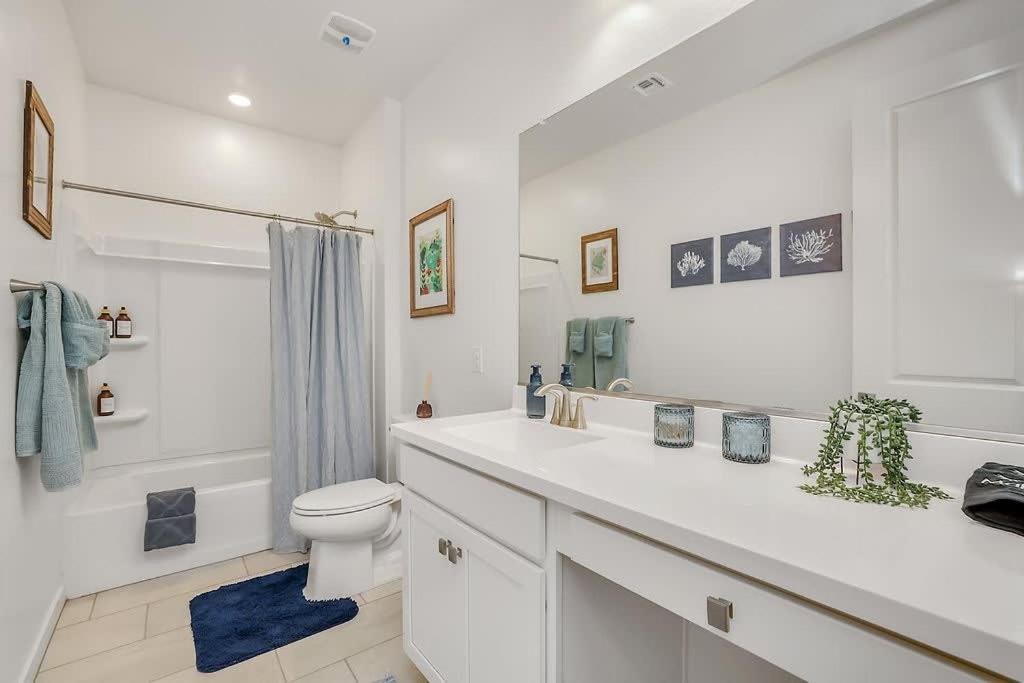 Photo of Bathroom in Maricopa County