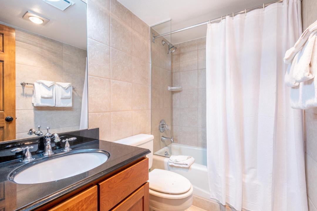 Photo of Bathroom in Copper Mountain Village