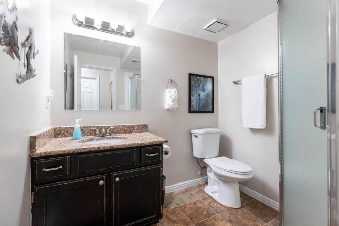 Photo of Bathroom in Cottonwood Heights