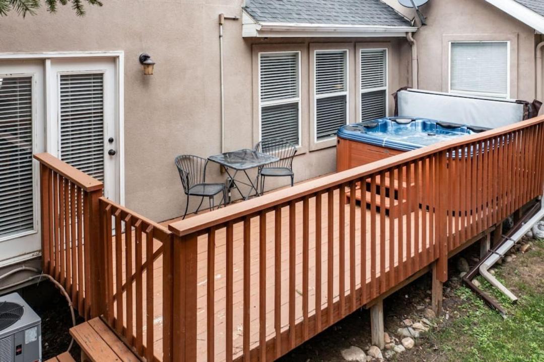 Photo of Patio Balcony in Cottonwood Heights