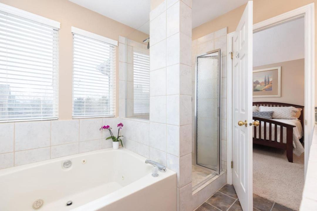 Photo of Bathroom in Cottonwood Heights