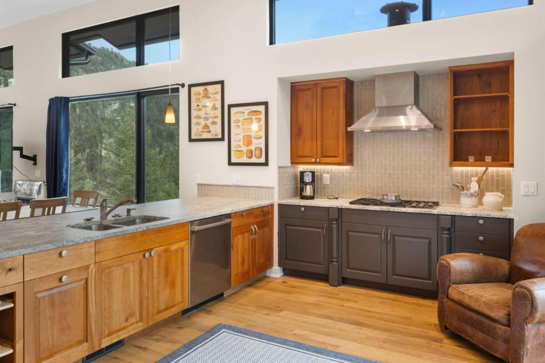 Photo of Kitchen in Jamestown