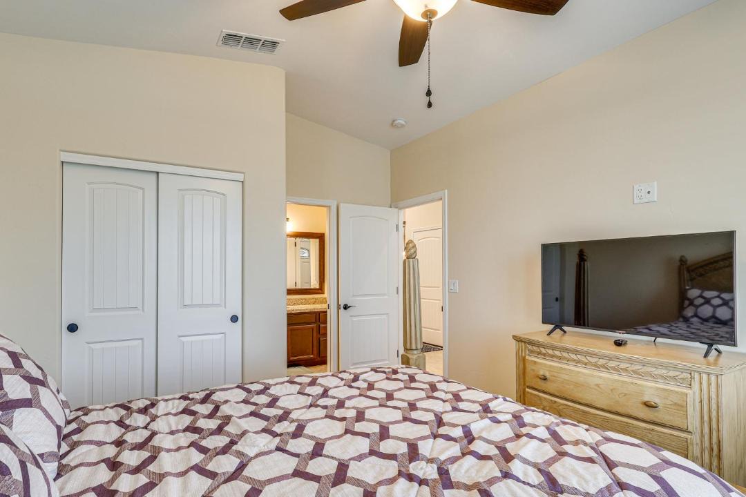 Photo of Bedroom in Lake Havasu City