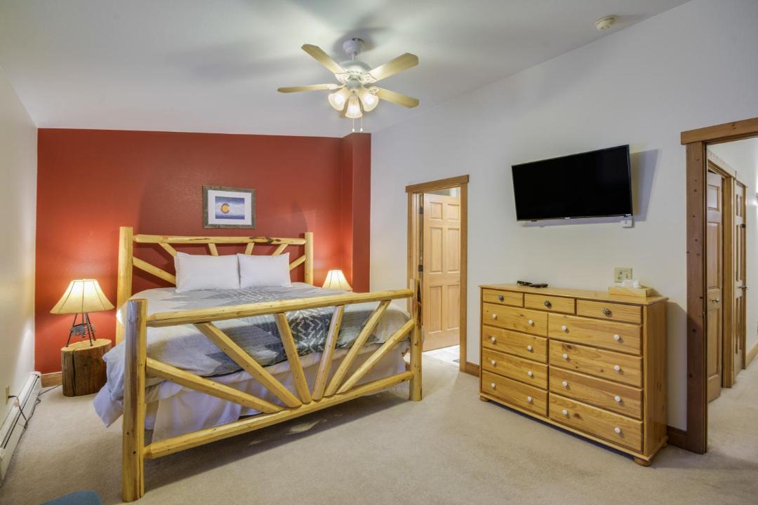 Photo of Bedroom in Steamboat Springs