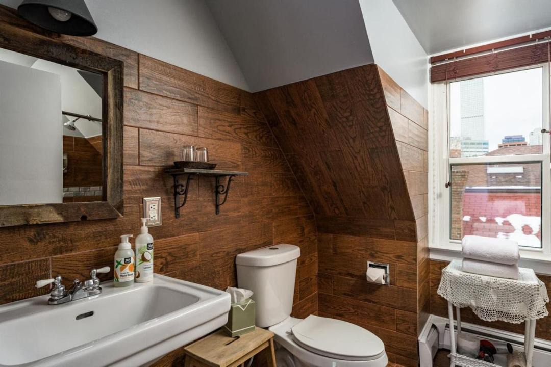 Photo of Bathroom in Five Points