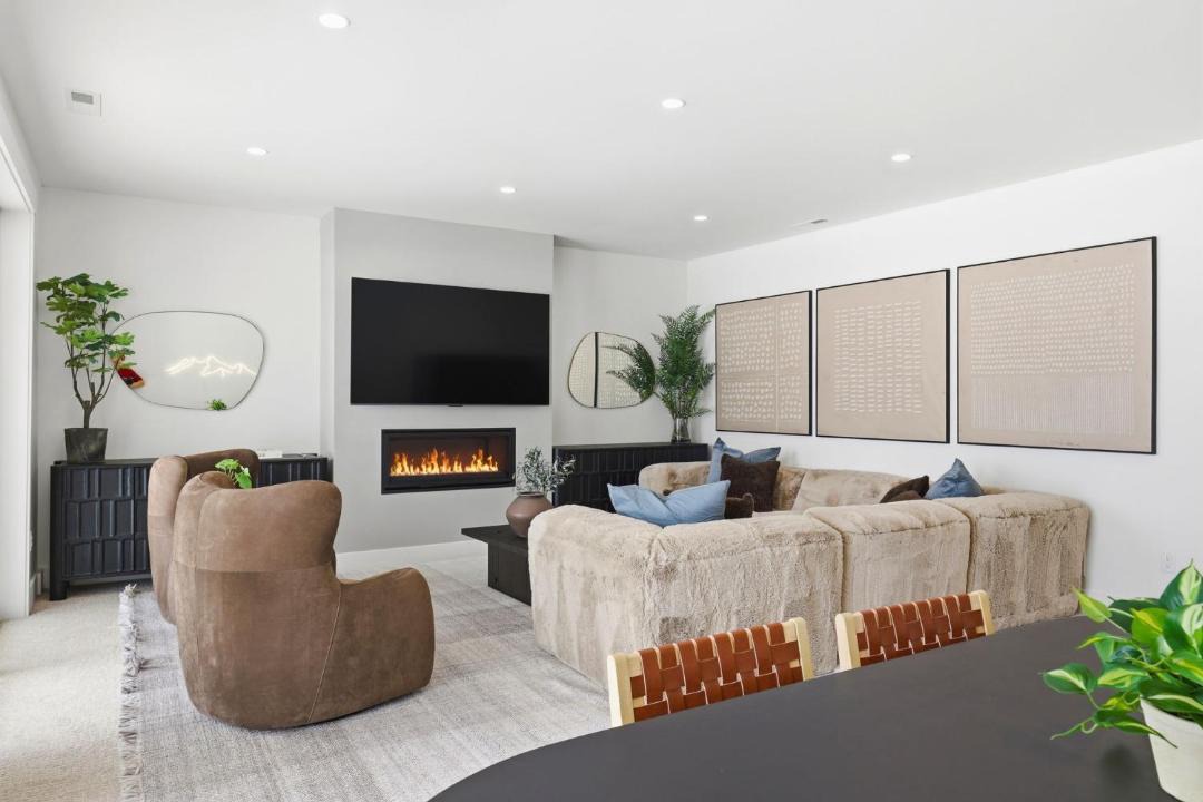 Photo of Livingroom in Gallatin Gateway