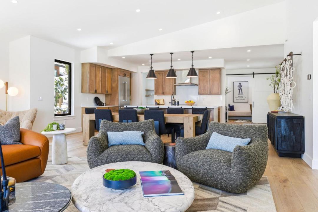 Photo of Livingroom in Gallatin Gateway