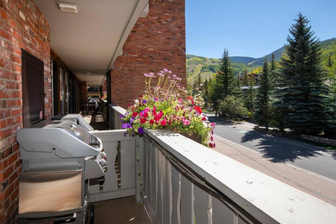 Photo of Others in Vail