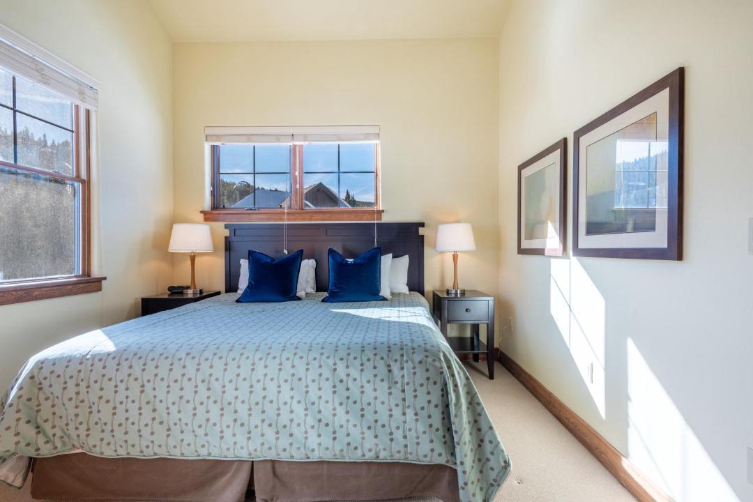 Photo of Bedroom in Copper Mountain Village