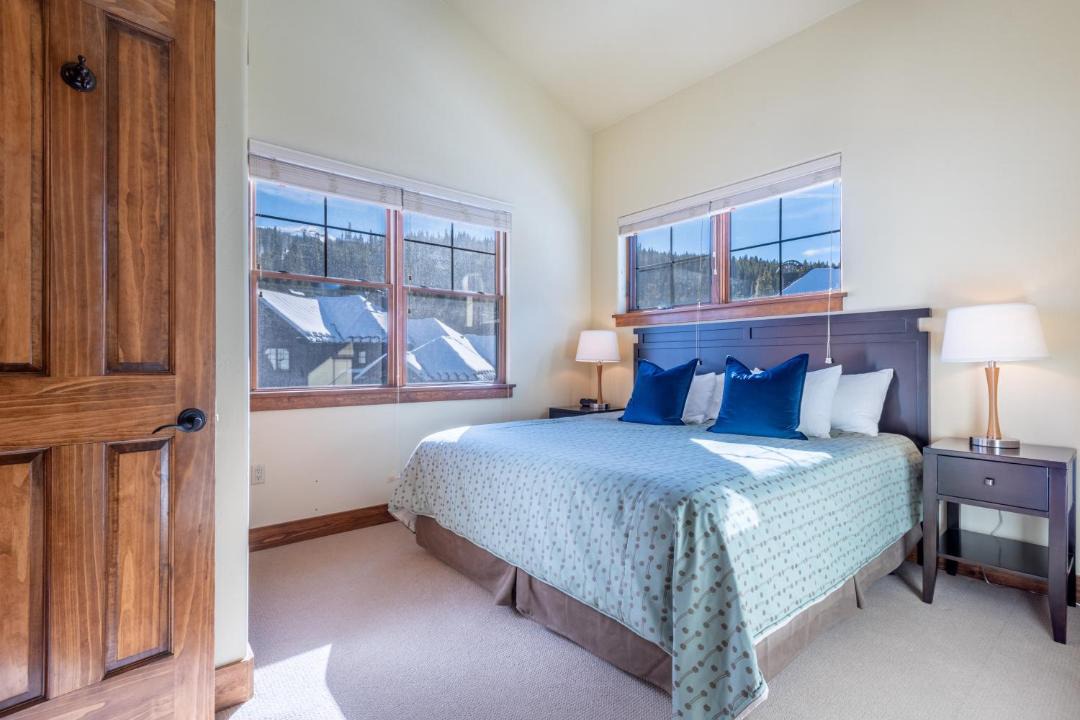 Photo of Bedroom in Copper Mountain Village