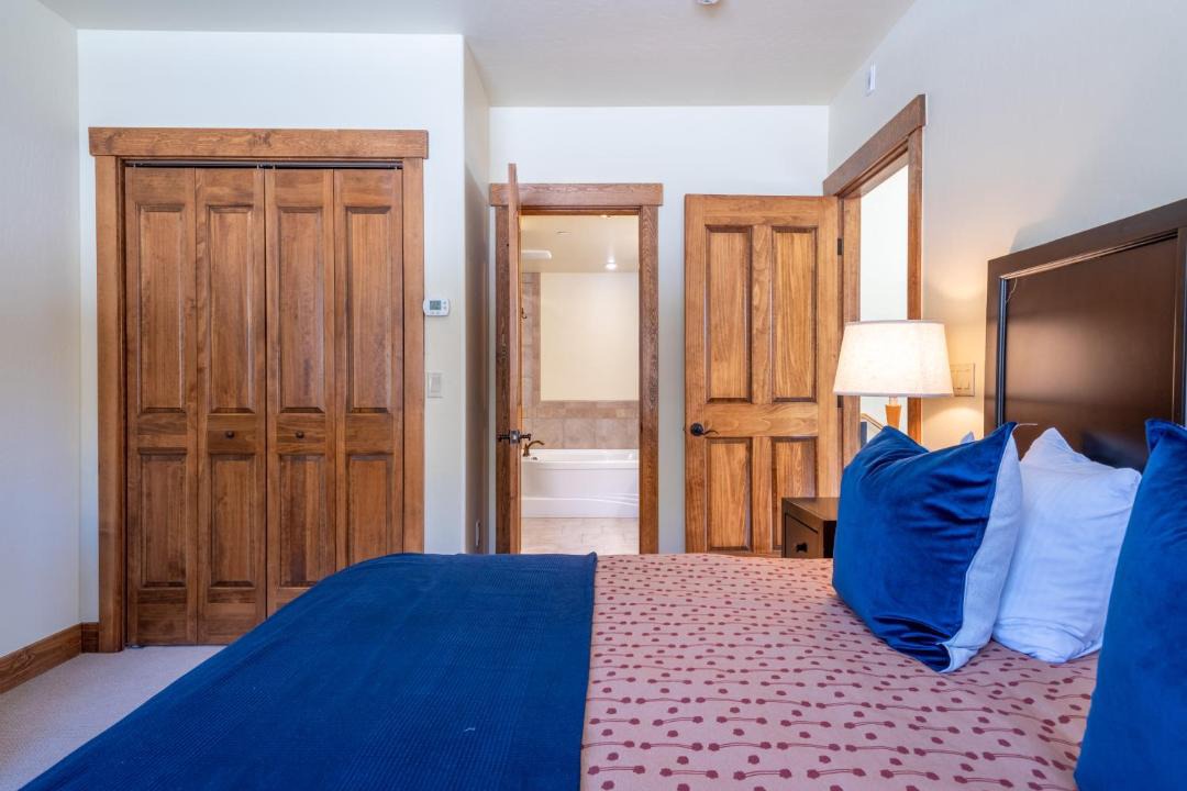 Photo of Bedroom in Copper Mountain Village