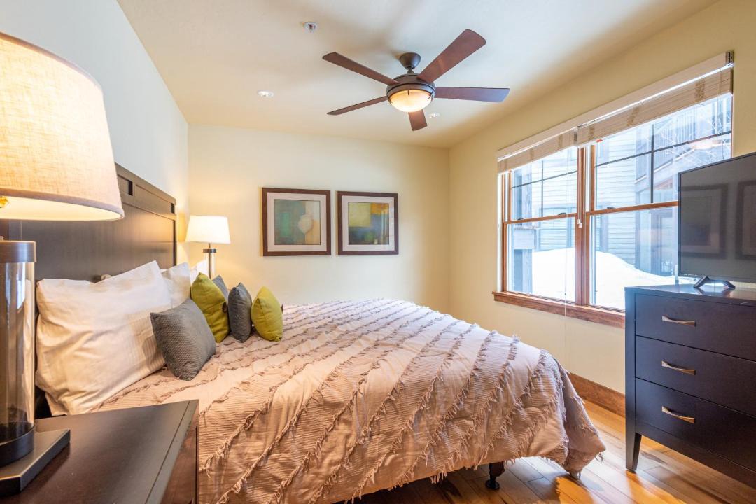 Photo of Bedroom in Copper Mountain Village