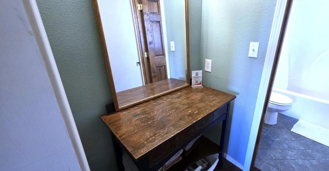 Photo of Bathroom in Page