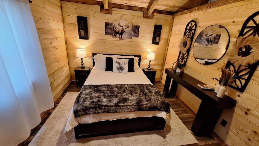 Photo of Bedroom in Superior