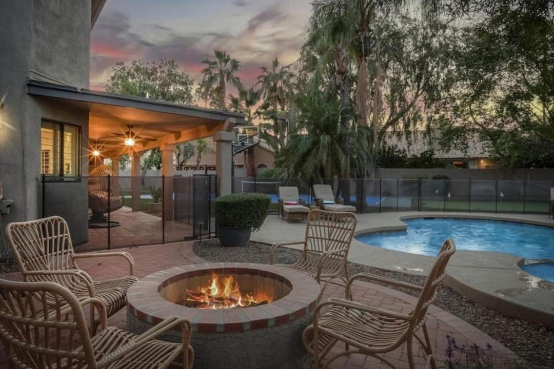 Photo of Others in Paradise Valley Village