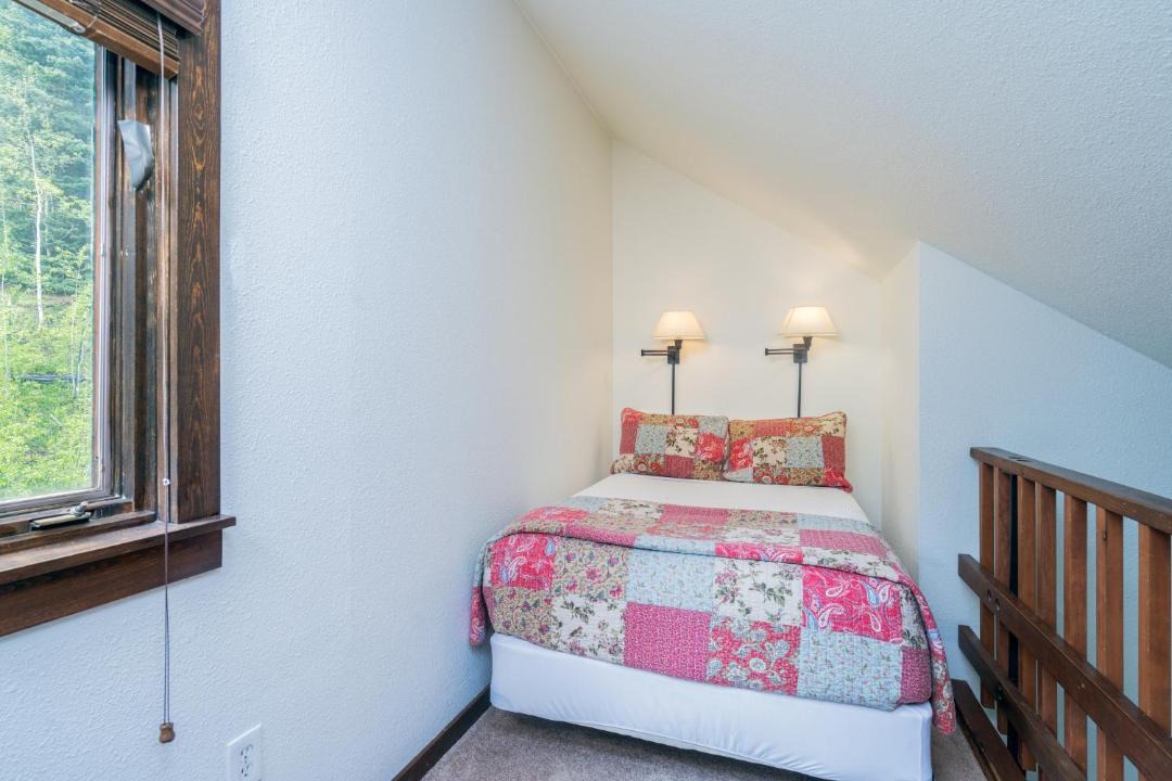 Photo of Bedroom in Telluride