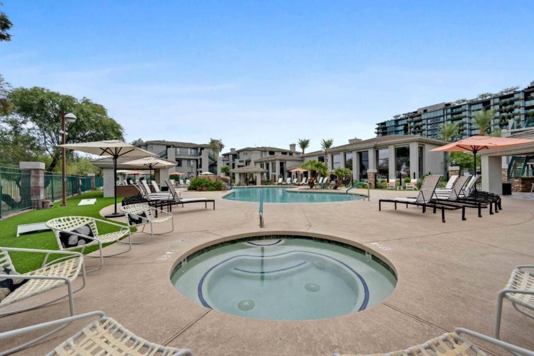 Photo of Others in Kierland