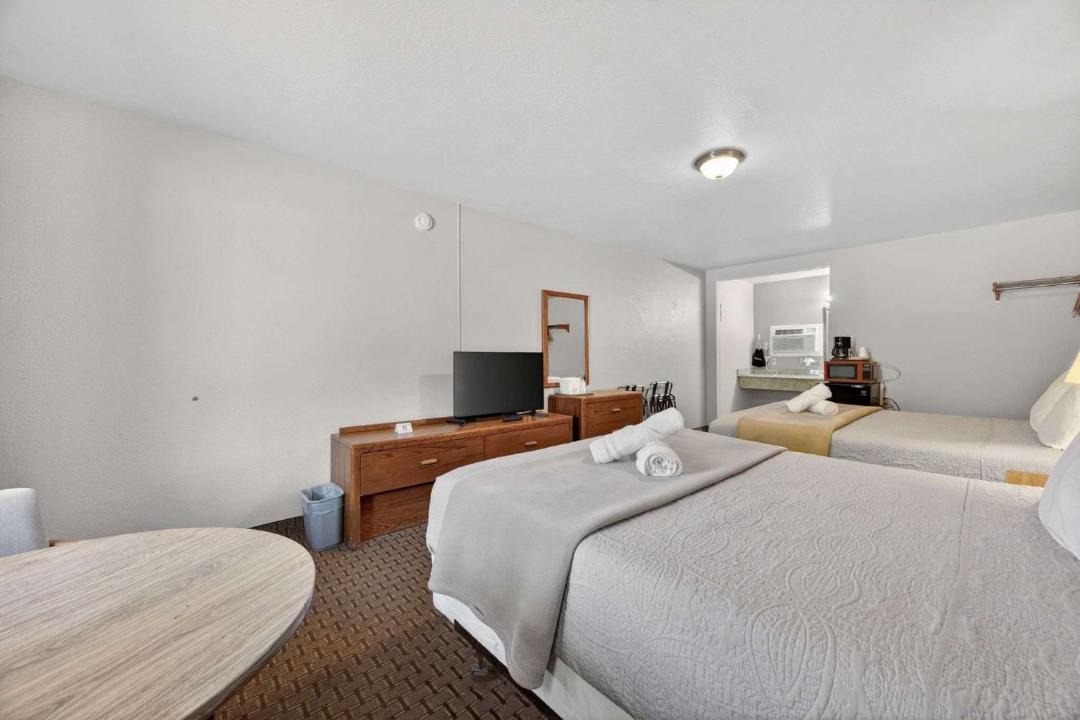 Photo of Bedroom in Manitou Springs