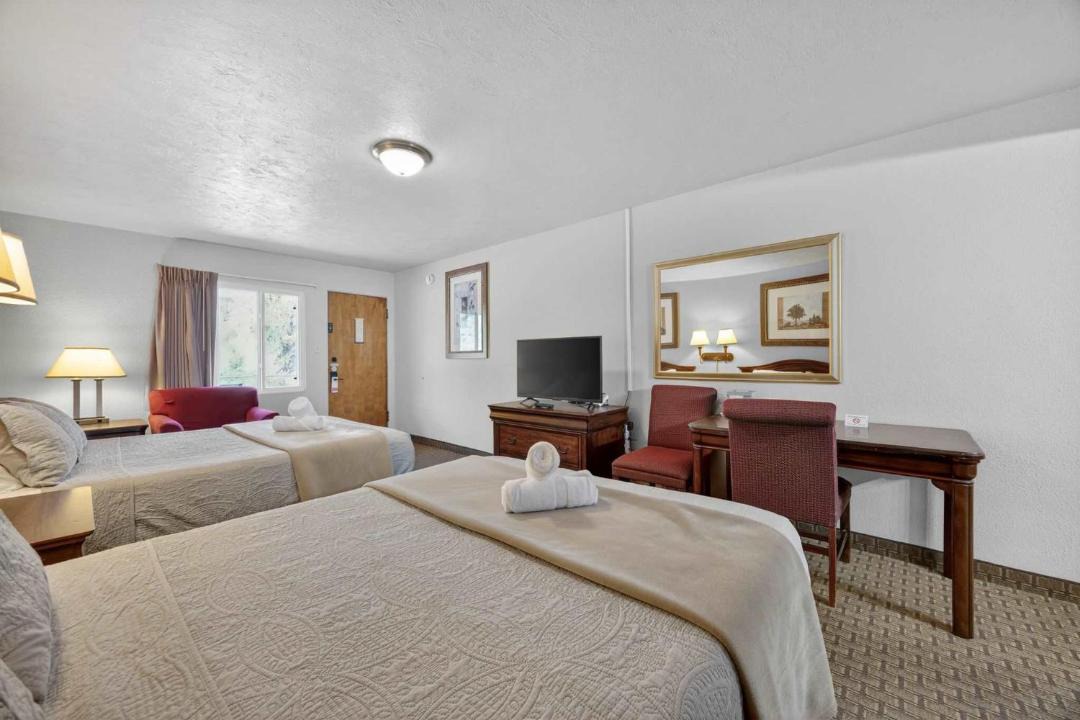 Photo of Bedroom in Manitou Springs