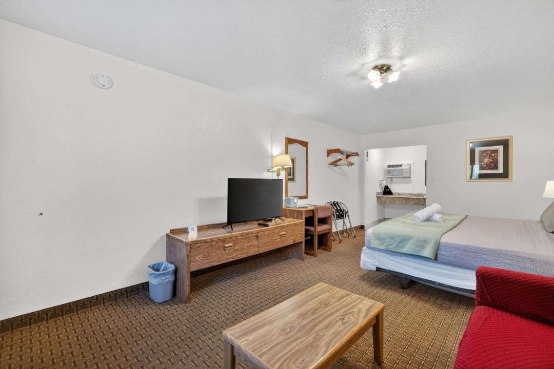 Photo of Bedroom in Manitou Springs