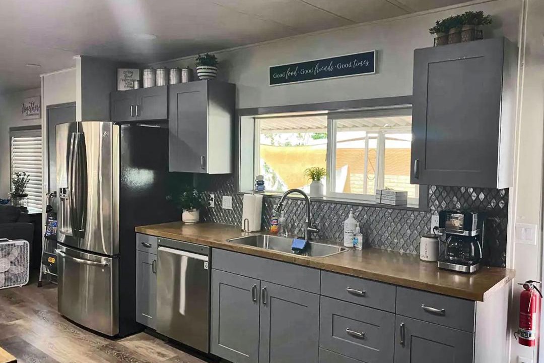 Photo of Kitchen in Roosevelt