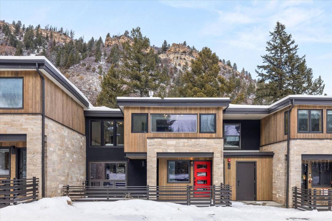 Photo of Others in Aspen