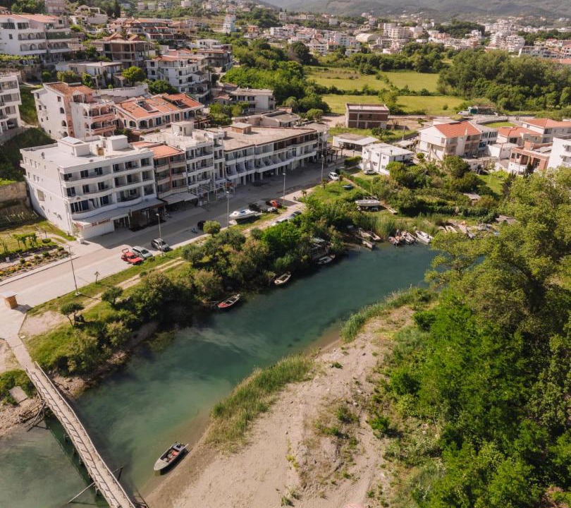 Photo of Others in Gjerana