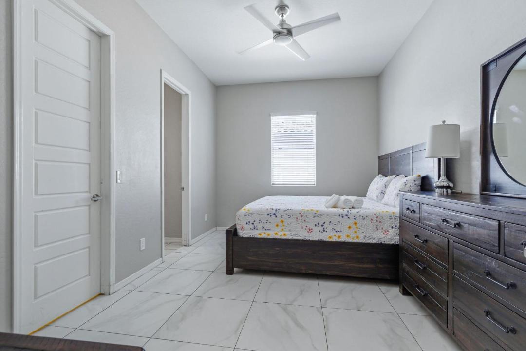 Photo of Bedroom in Queen Creek