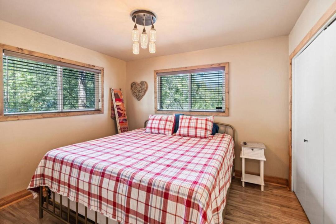 Photo of Bedroom in Bass Lake