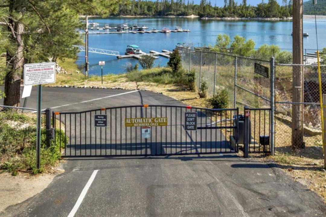 Photo of Others in Bass Lake