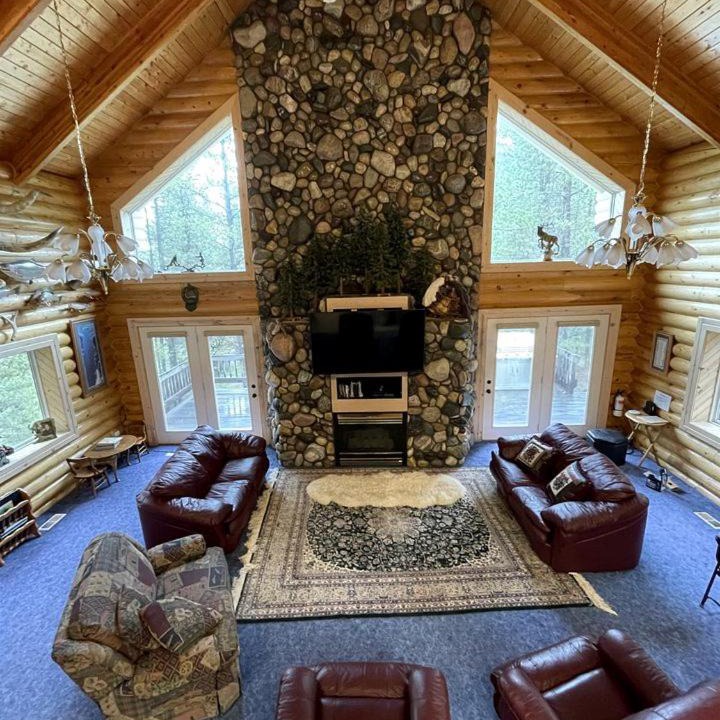 Photo of Livingroom in Island Park
