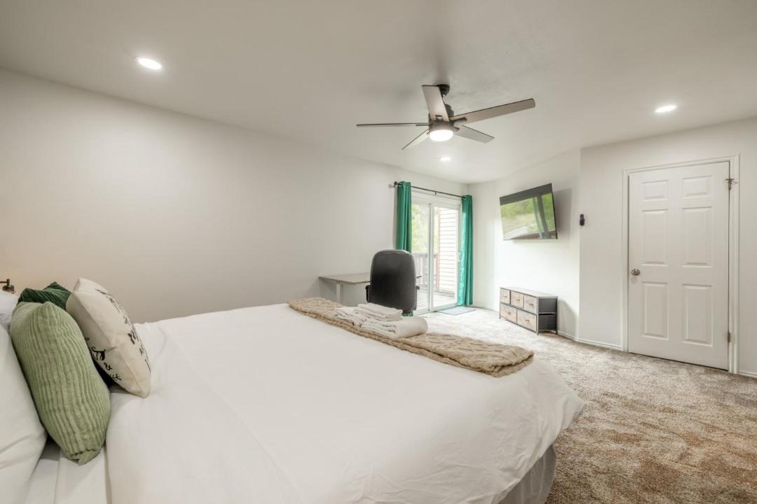 Photo of Bedroom in Cottonwood Heights
