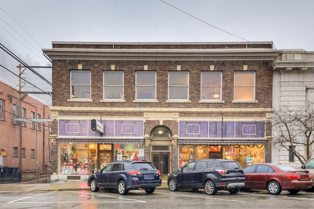 Photo of Buildings in Wallace