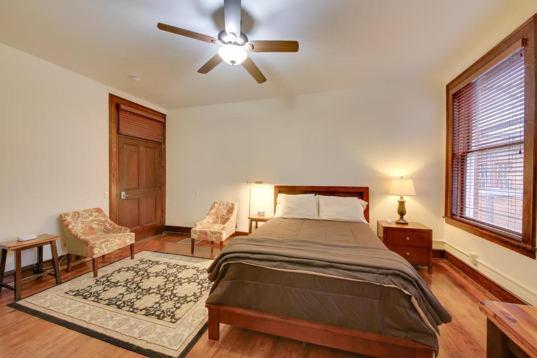 Photo of Bedroom in Wallace
